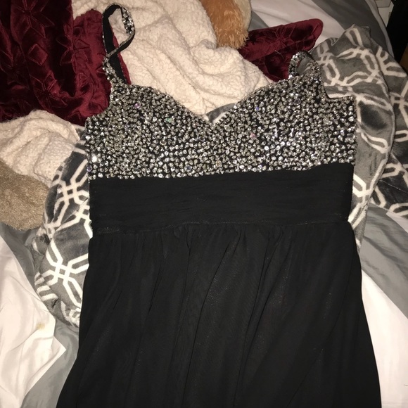 Homecoming dress! - Picture 4 of 4